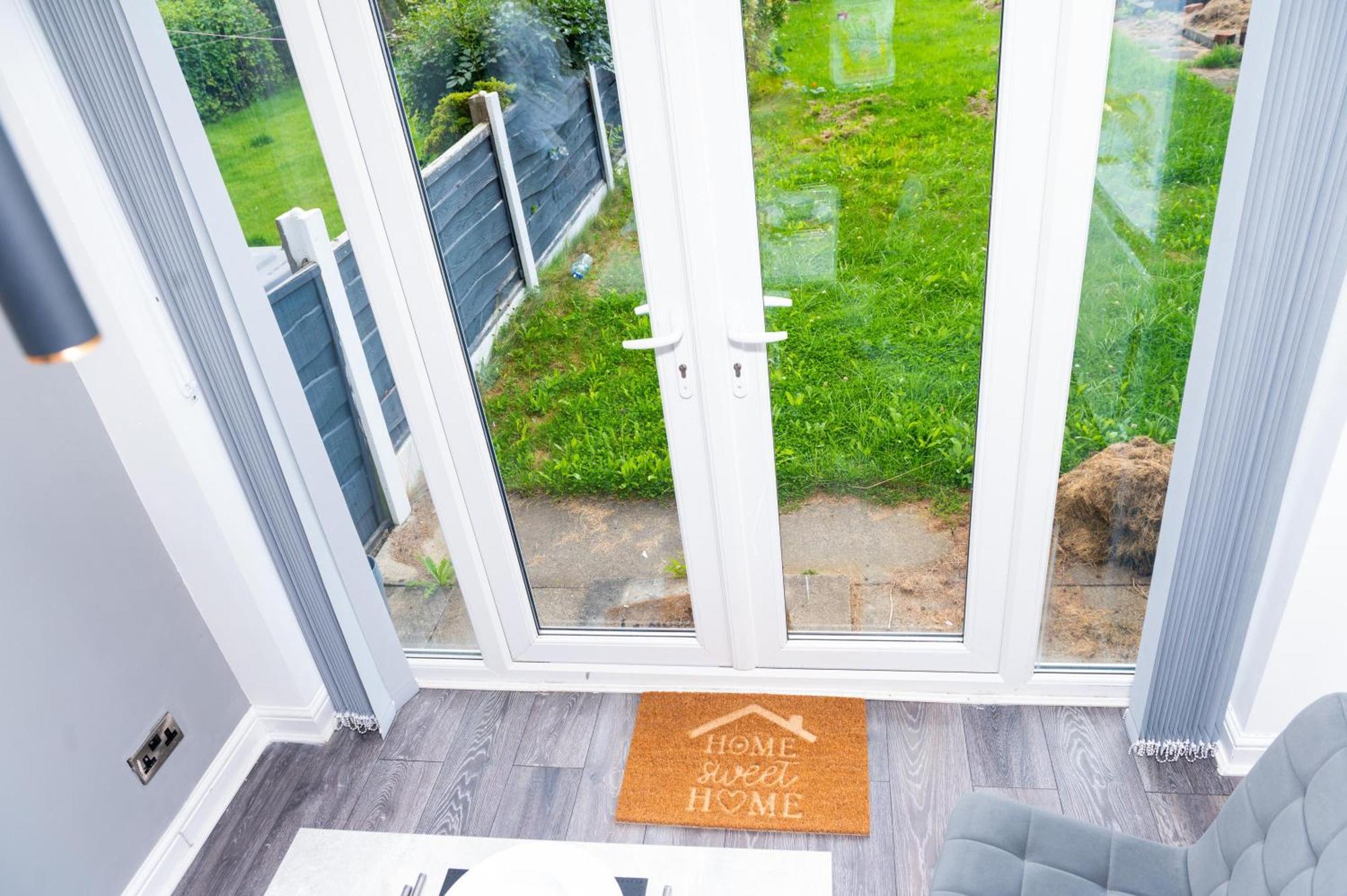 3 Bedroom House Free Wifi And Parking Casa de férias Manchester